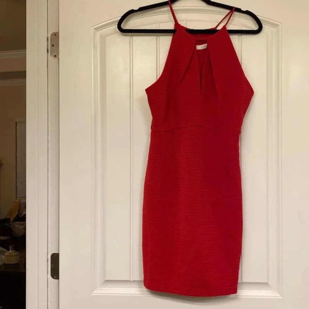 Dress - Picture 5 of 7